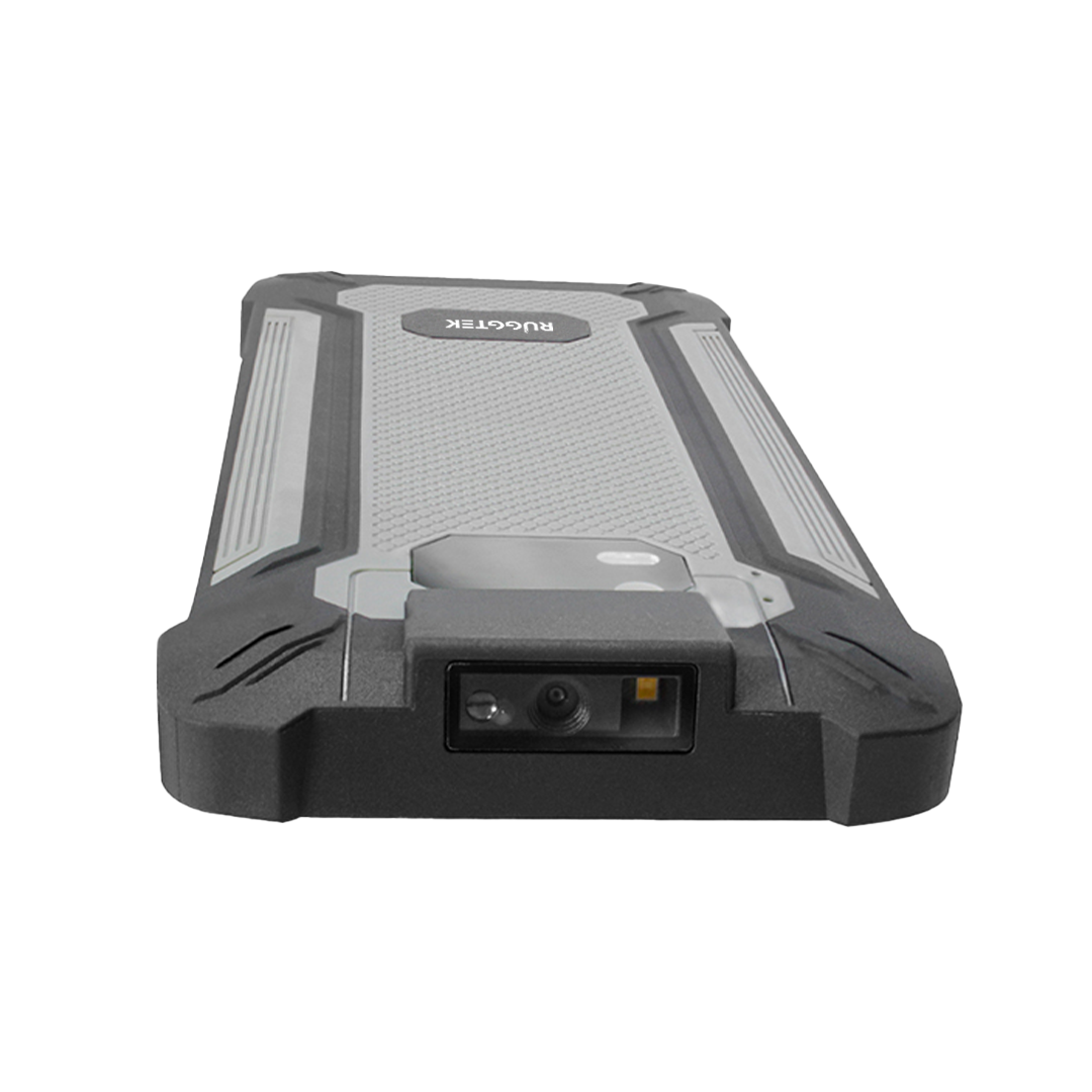 Detalii despre cititorul de coduri de bare 1D și 2D integrat în smartphone-ul robust PST220 pentru scanarea industrială rapidă și gestionarea digitală a depozitelor.